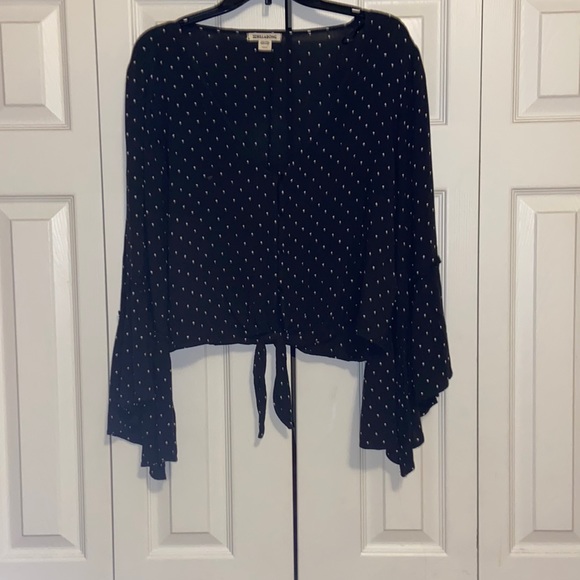 super cute Billabong button flowy top - Picture 1 of 4